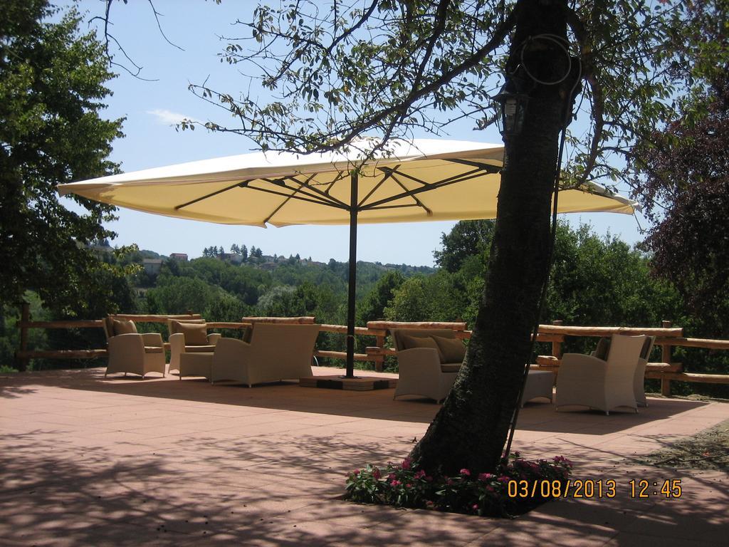 Agriturismo Ristorante Albachiara Villa Carpeneto Bagian luar foto